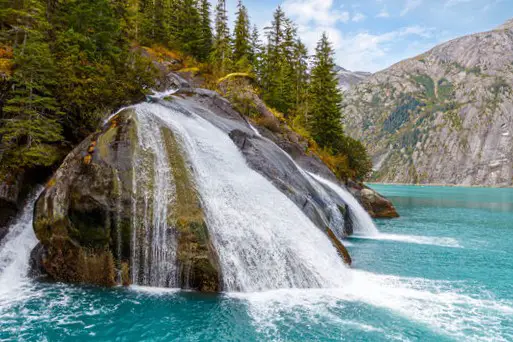 Tracy Arm Fjord: Nature’s Majesty Beckons Adventurous Souls